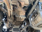 Underbody with Boîte de vitesse