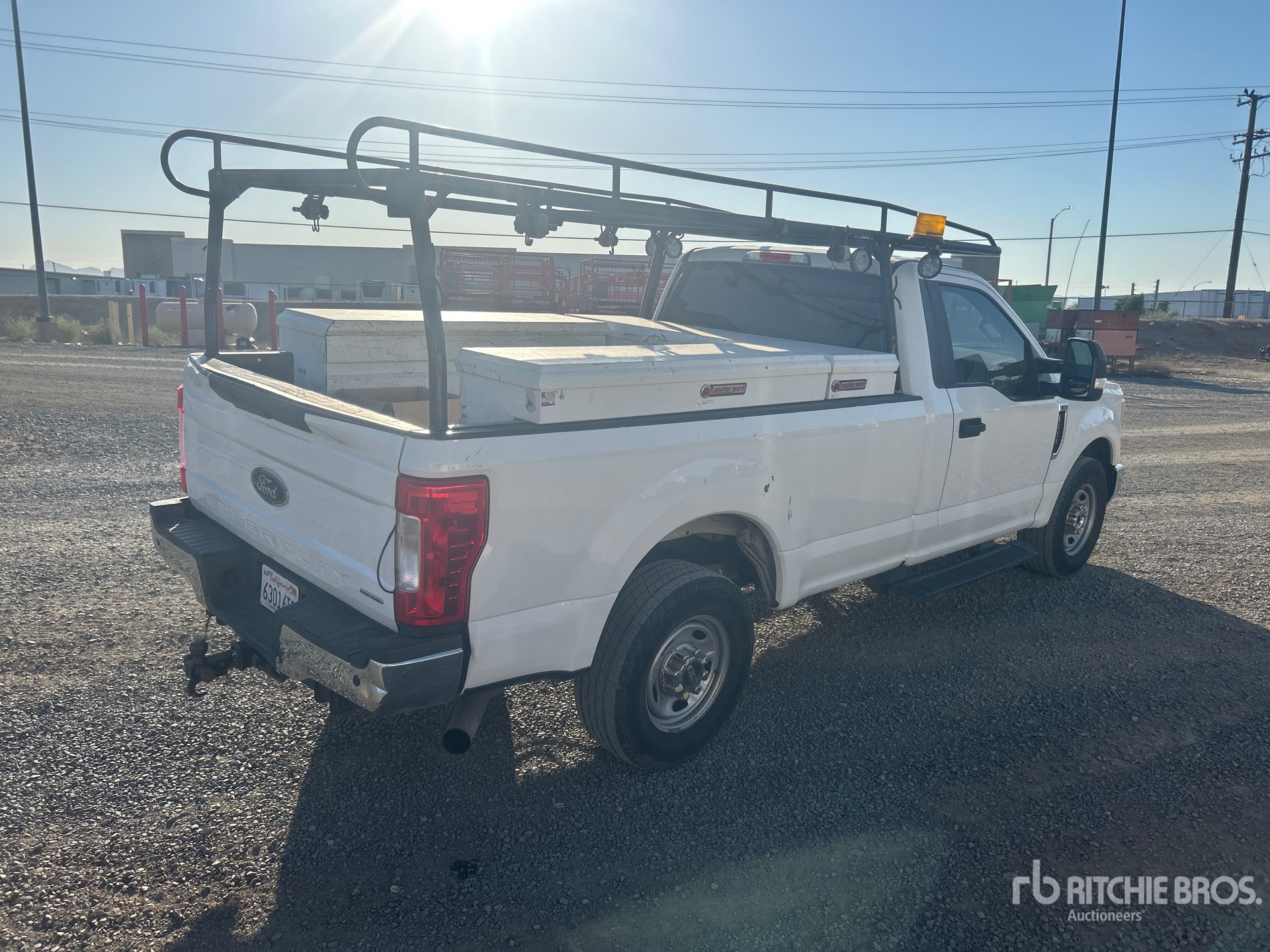 General Appearance with Picture, Right Rear Corner