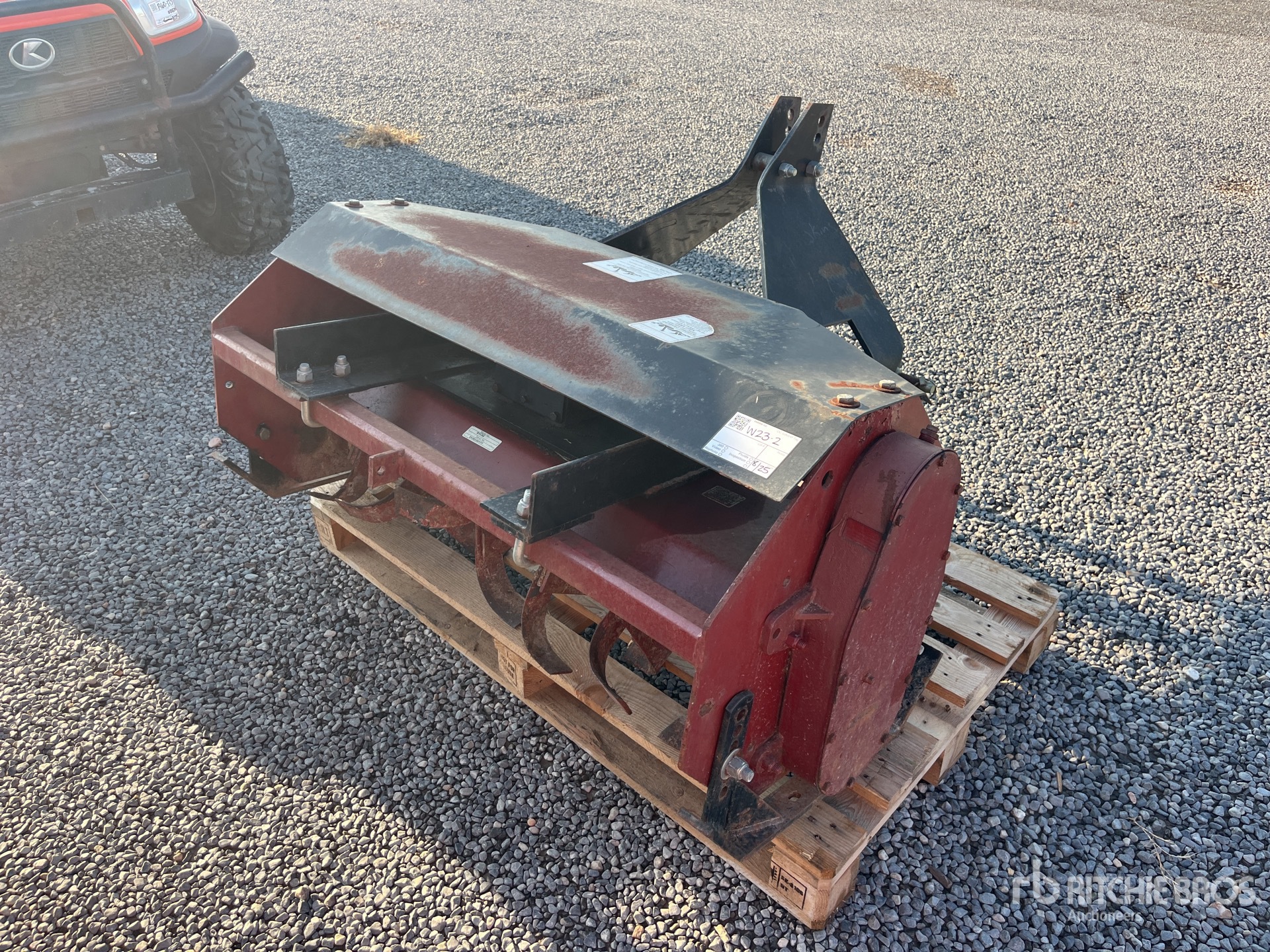 General Appearance with Picture, Right Rear Corner