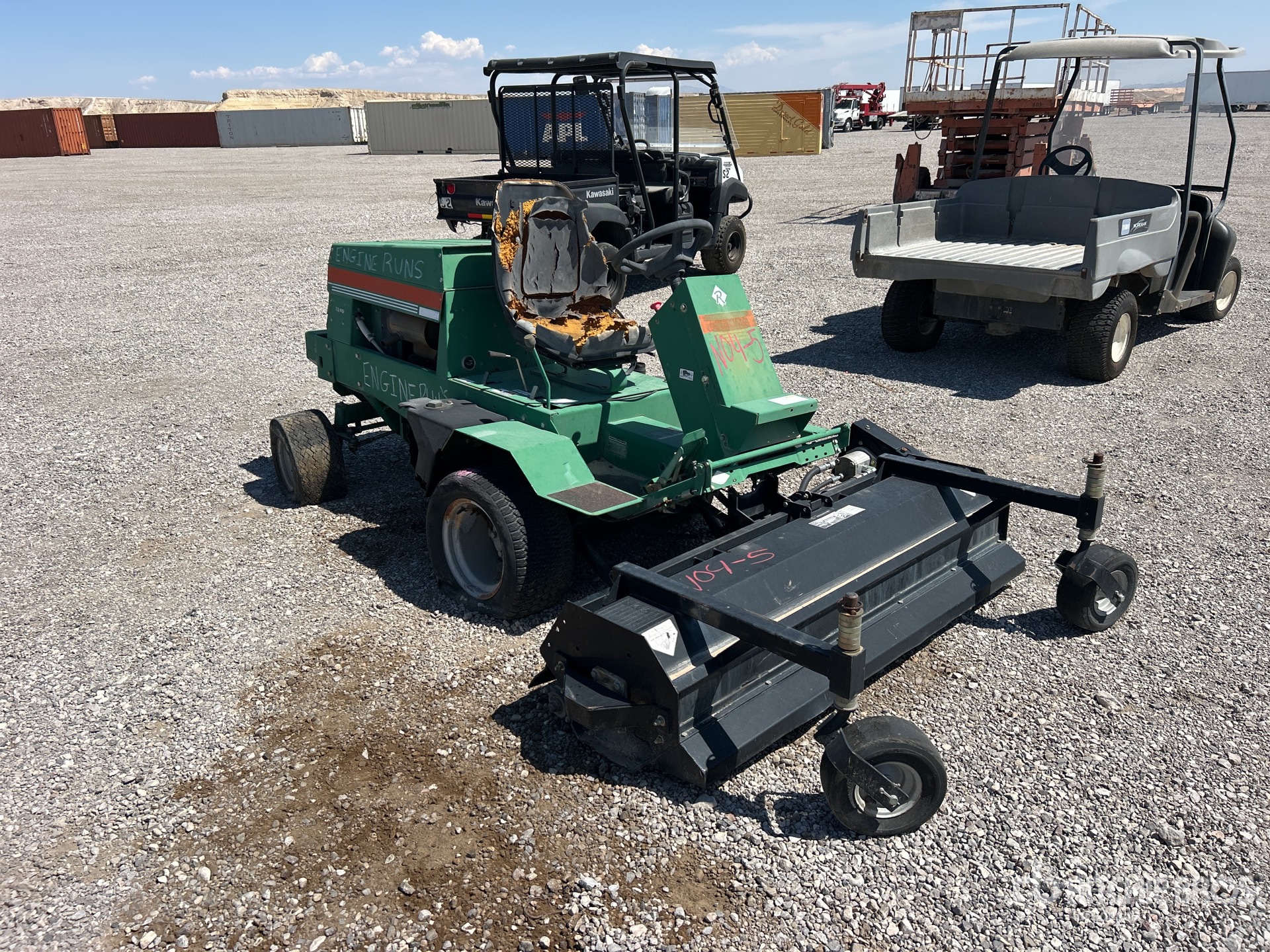 General Appearance with Picture, Right Front Corner