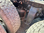 4 Underbody - Truck with 
