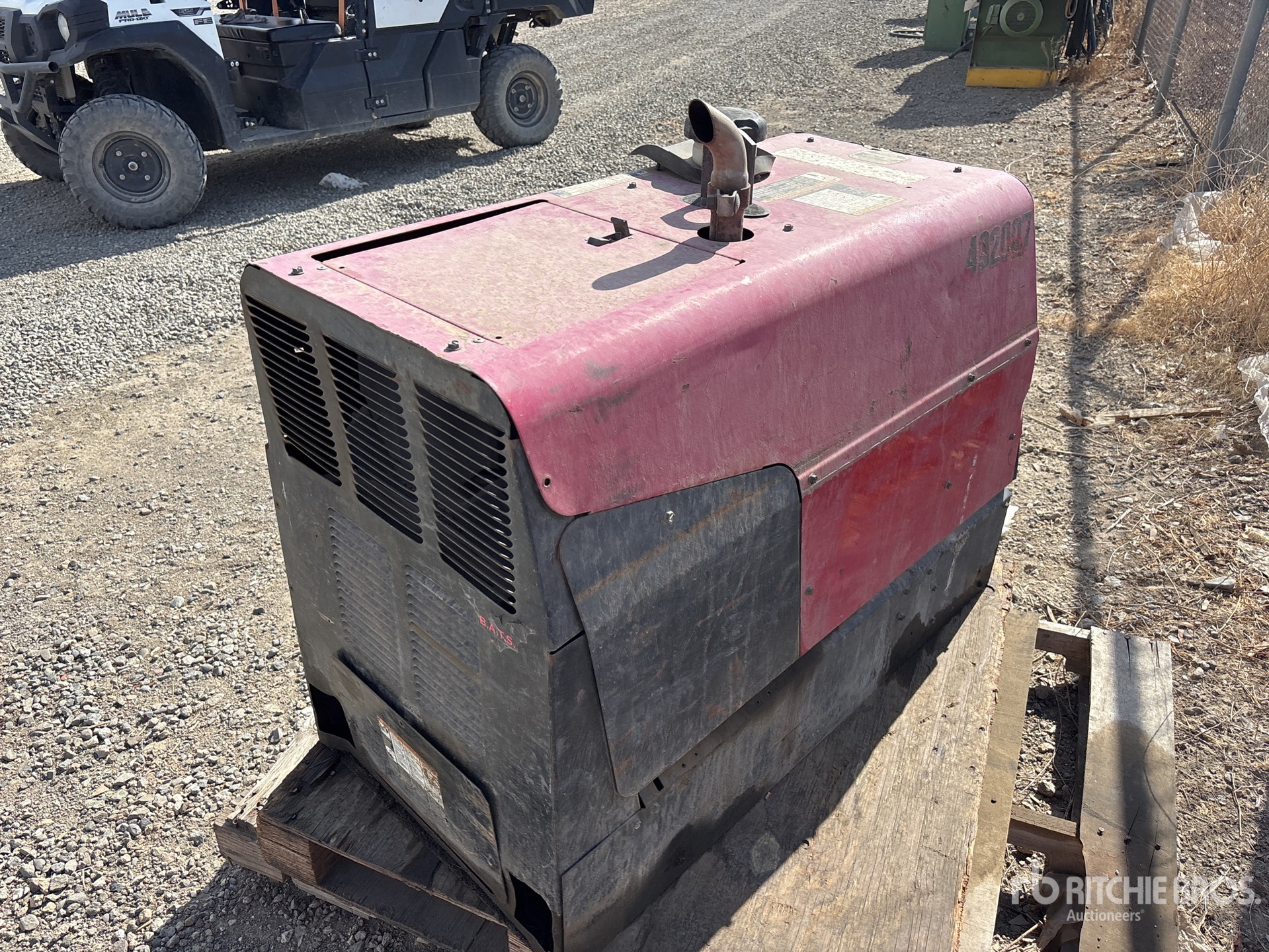General Appearance with Picture, Right Rear Corner