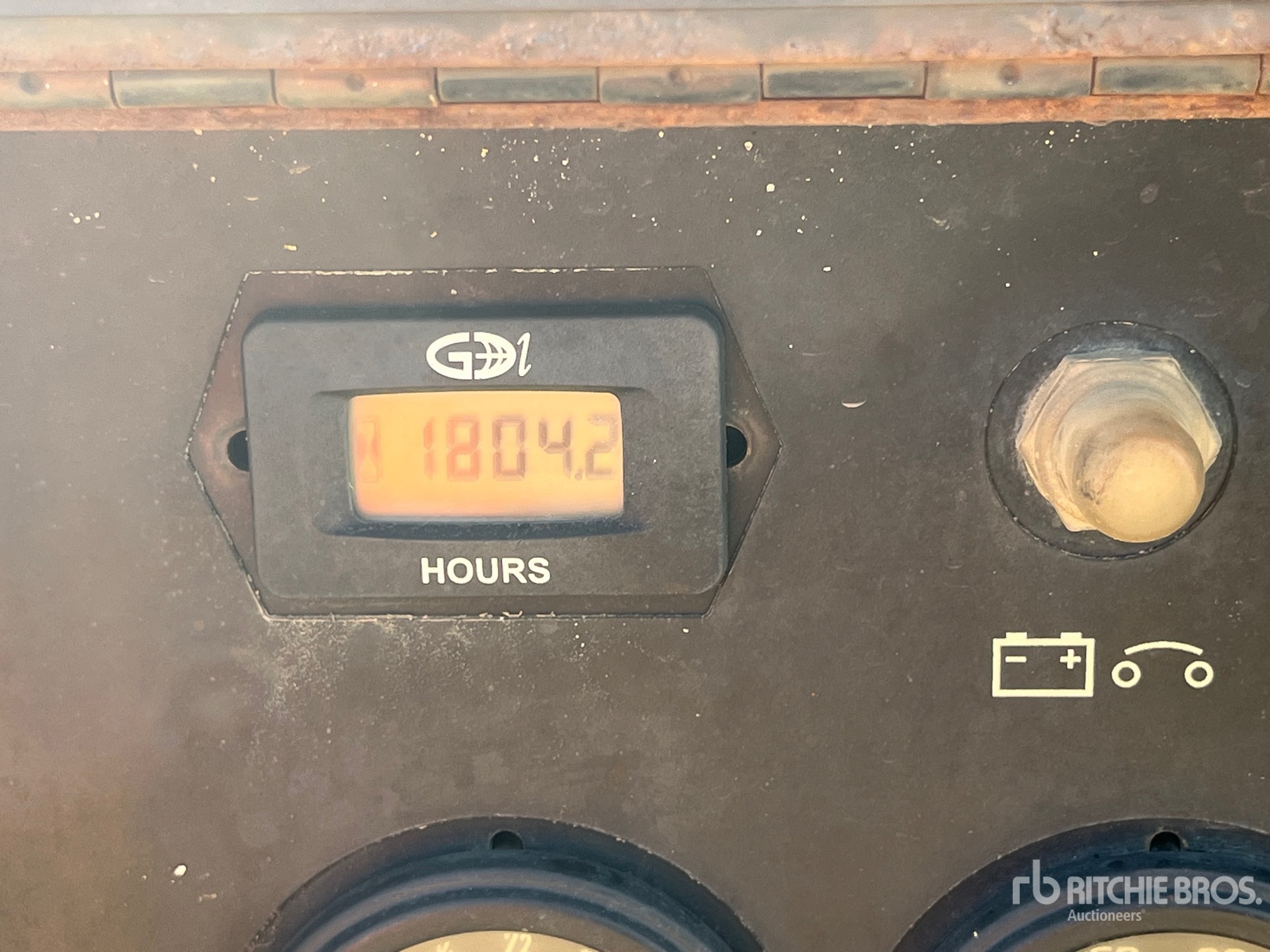 General Appearance with Hour Meter / Odometer