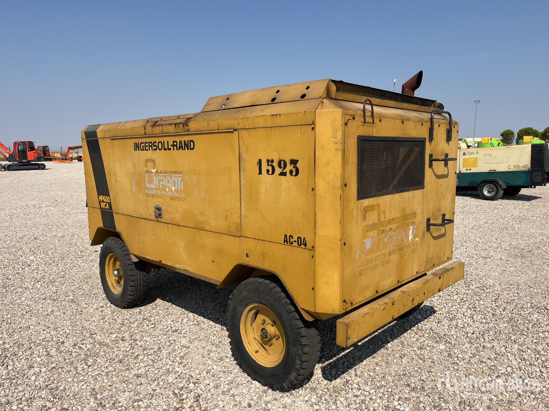 General Appearance with Picture, Right Front Corner