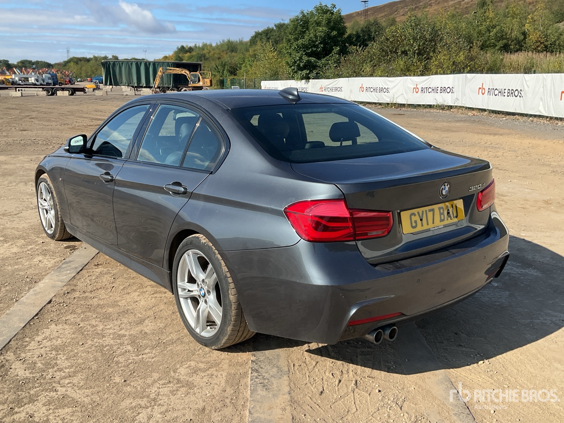 General Appearance with Picture, Left Rear Corner