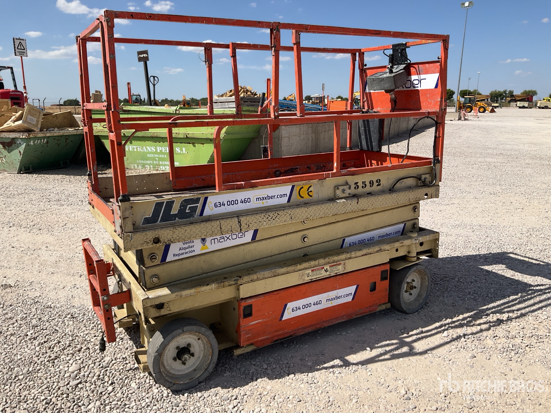General Appearance with Picture, Right Rear Corner