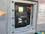Poste de contrôle inférieur de base with 