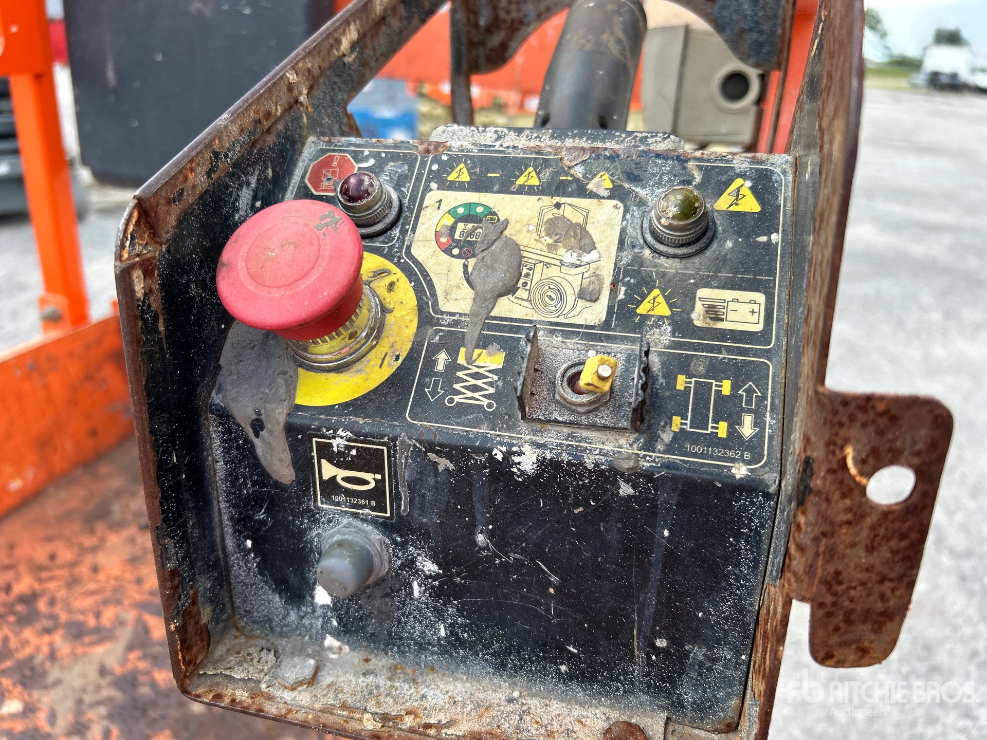 Control Station Upper with 