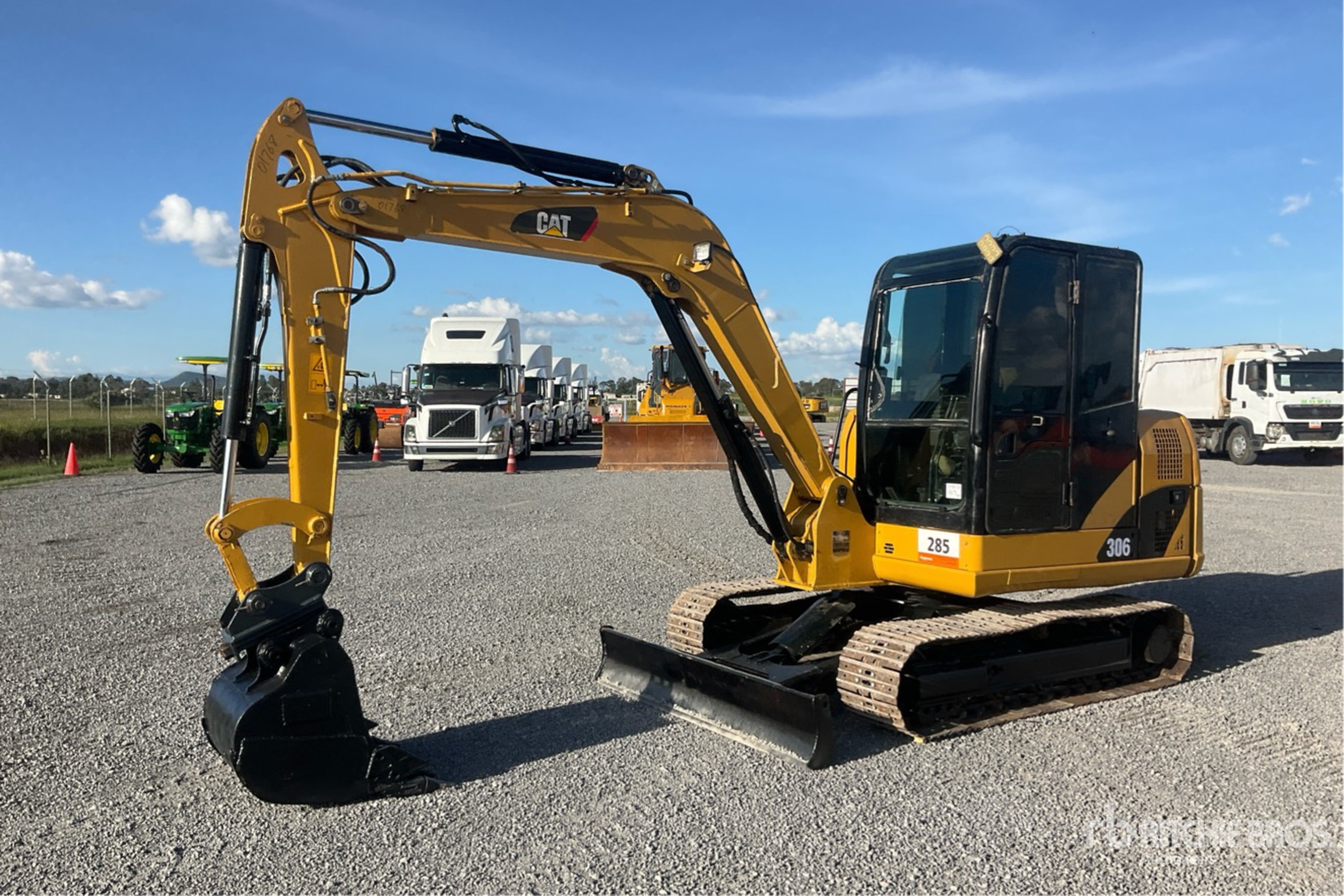 EXCAVADORA 2012 CATERPILLAR 306