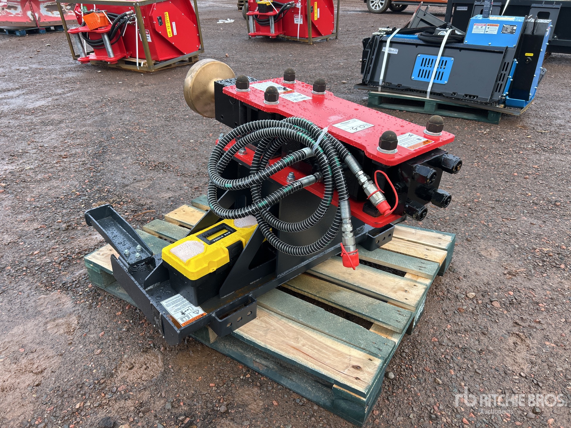 General Appearance with Bild, Ecke hinten links