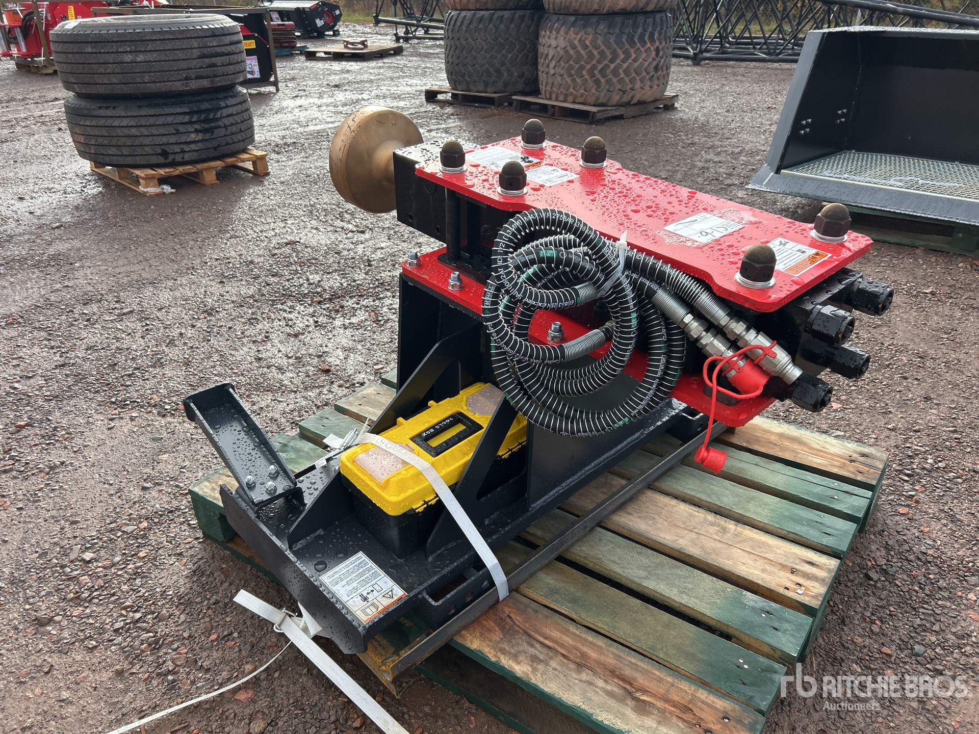 General Appearance with Bild, Ecke hinten links