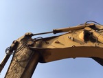 Hydraulics with Stick Cylinder