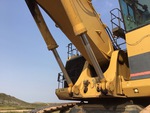 Hydraulics with Boom Lift Cylinder(s)