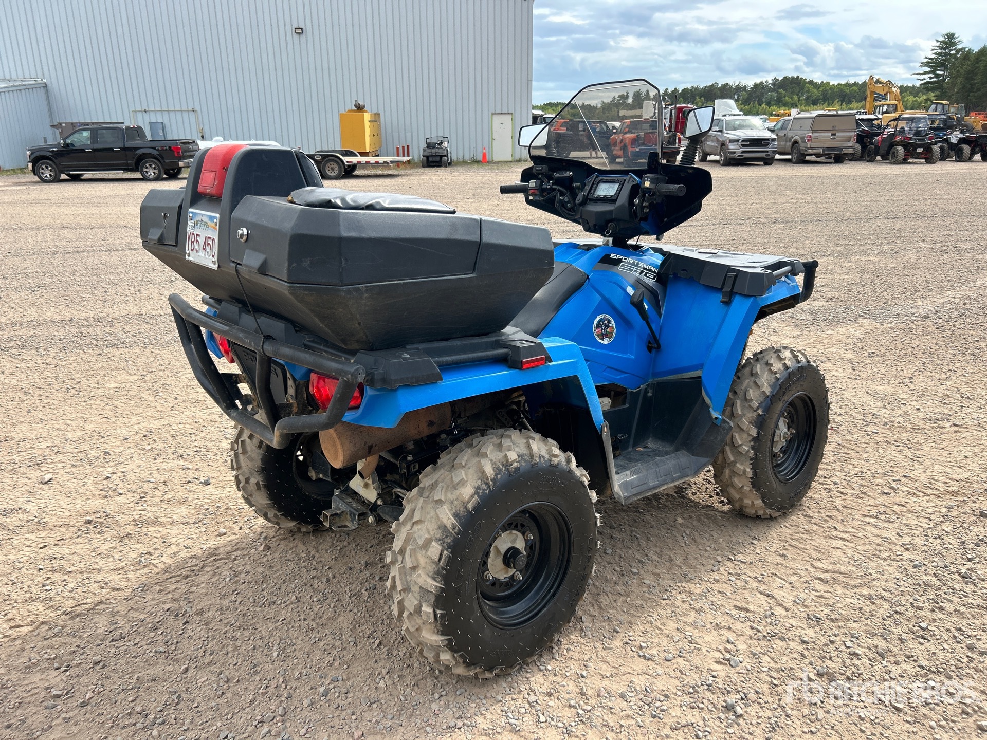 General Appearance with Picture, Right Rear Corner