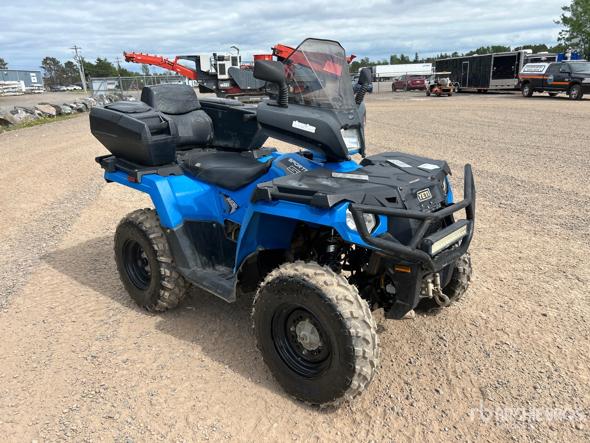 General Appearance with Picture, Right Front Corner