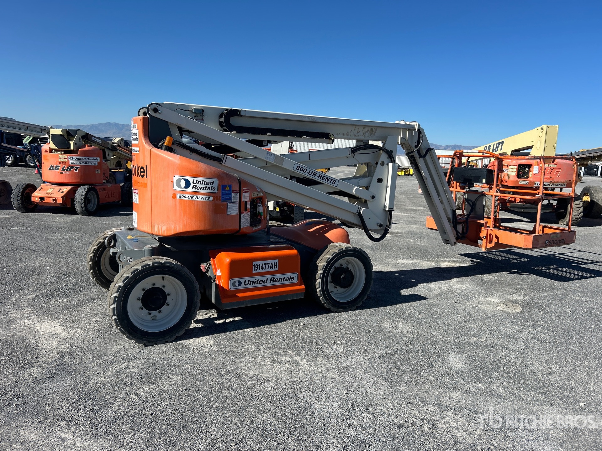 ELEVADOR ARTICULADO 2017 SNORKEL A46JE
