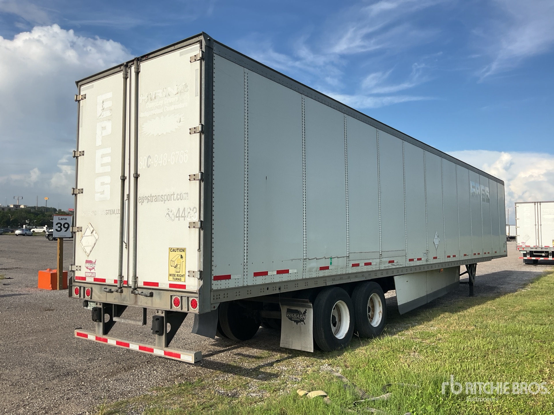 General Appearance with Picture, Right Rear Corner
