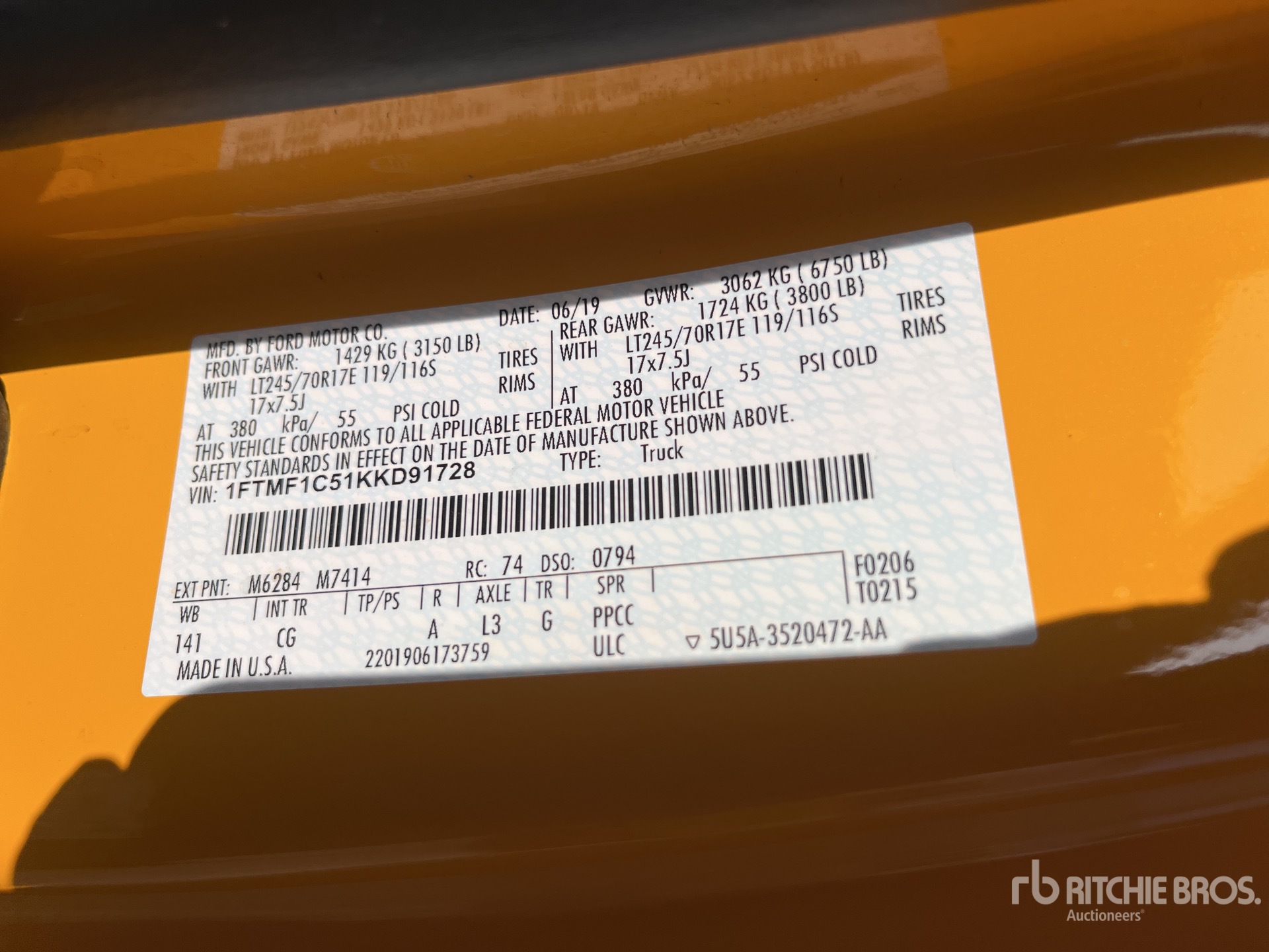 General Appearance with Serial Number / VIN