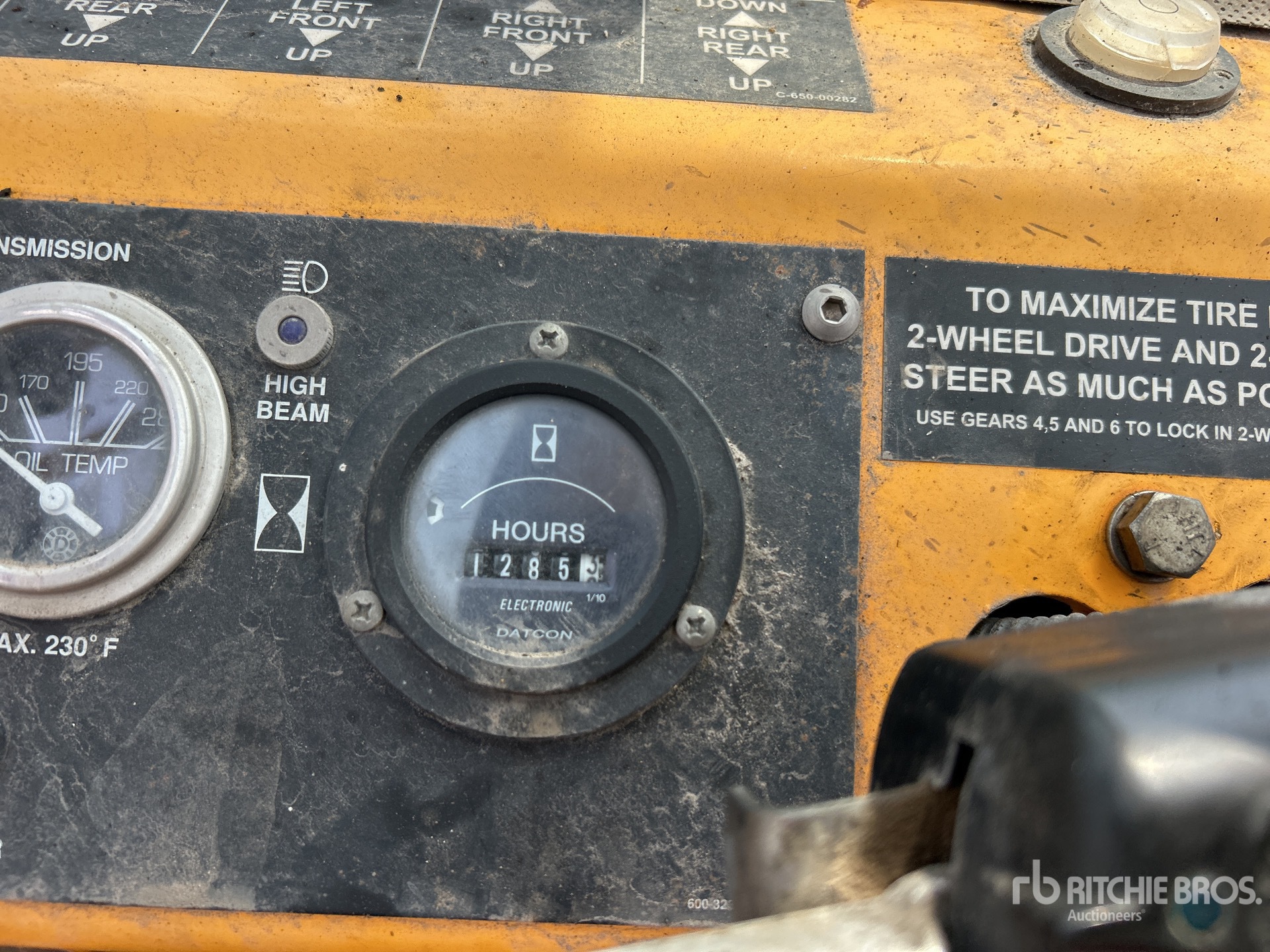 General Appearance with Hour Meter / Odometer