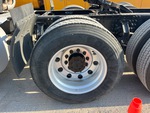 4 Underbody - Truck with 