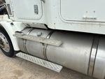 4 Underbody - Truck with 