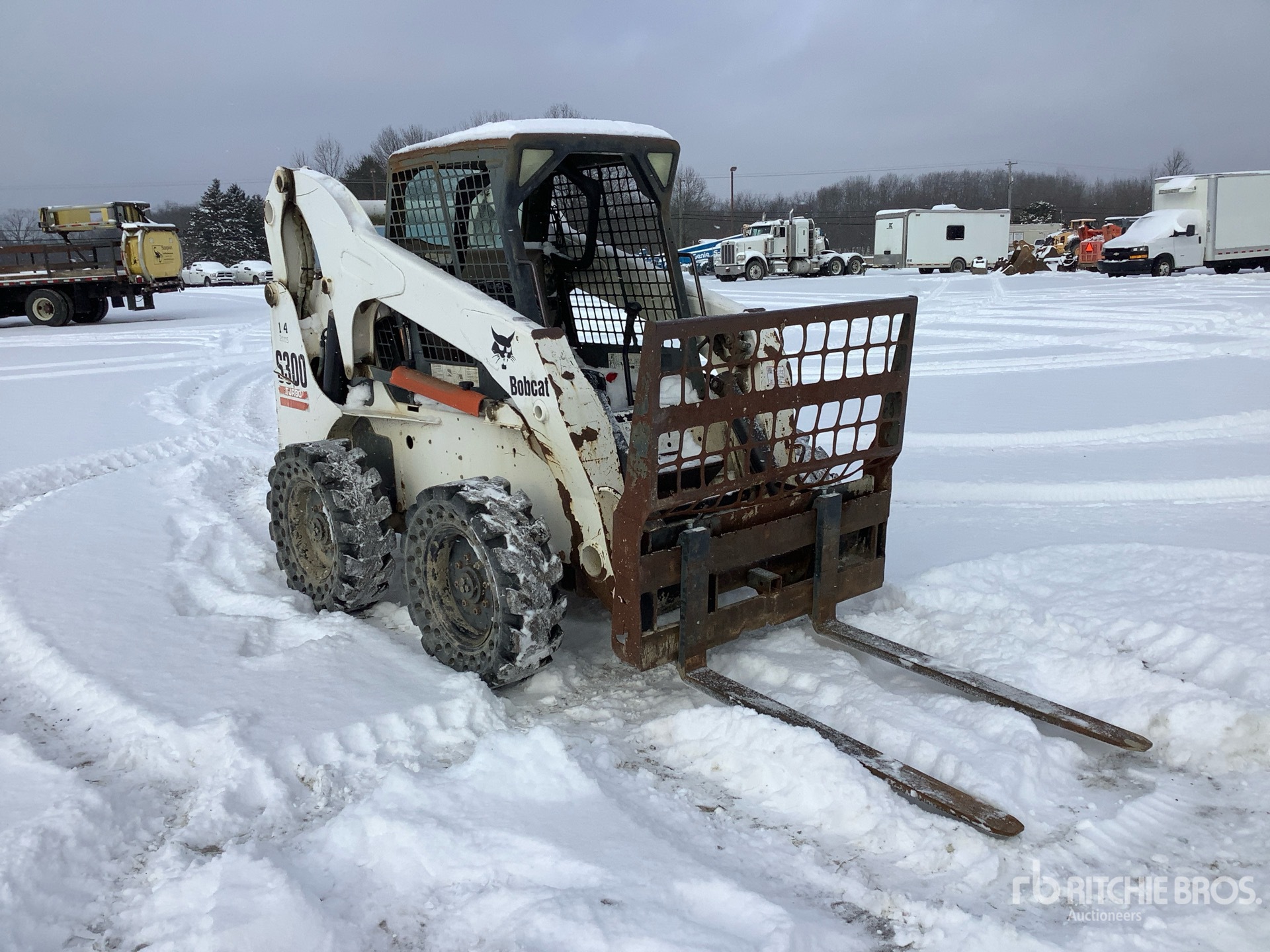 General Appearance with Picture, Right Front Corner