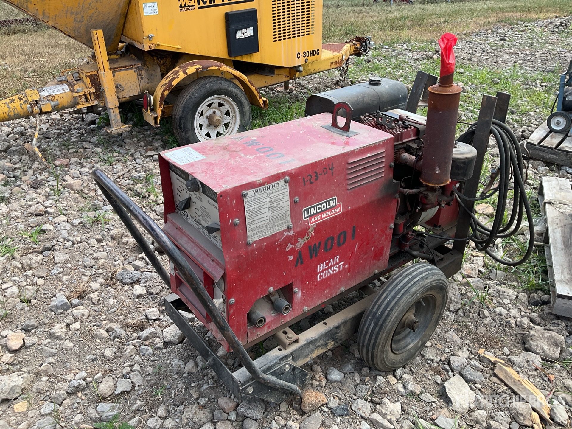 General Appearance with Picture, Left Front Corner