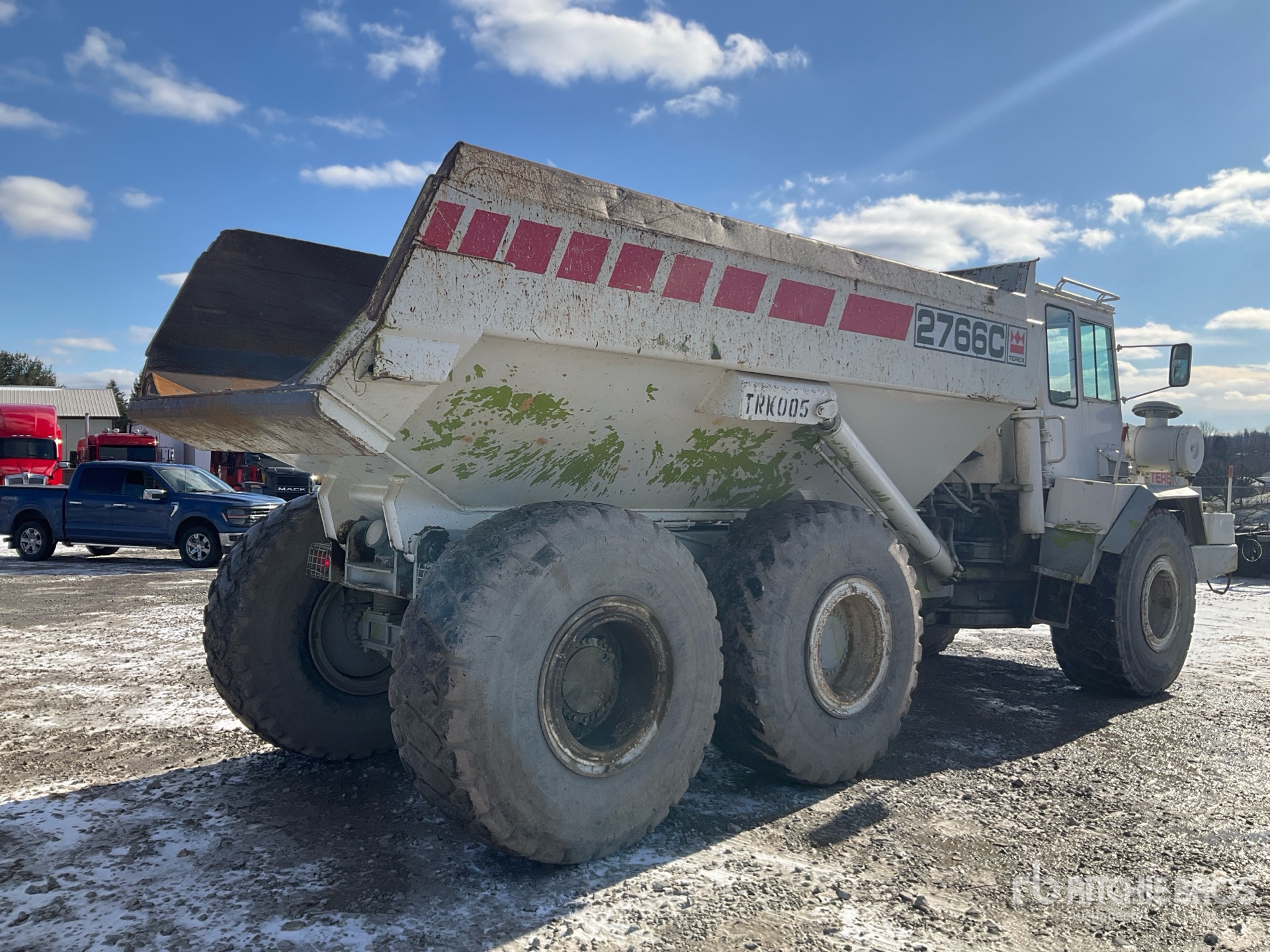 General Appearance with Picture, Right Rear Corner