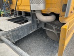 4 Underbody - Truck with 