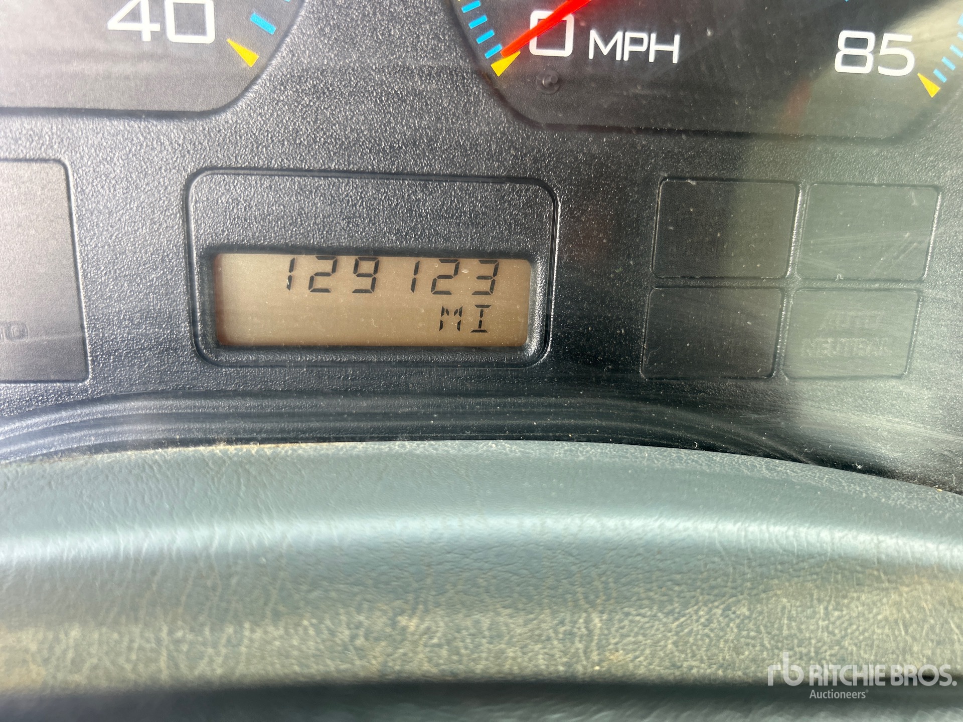 General Appearance with Hour Meter / Odometer