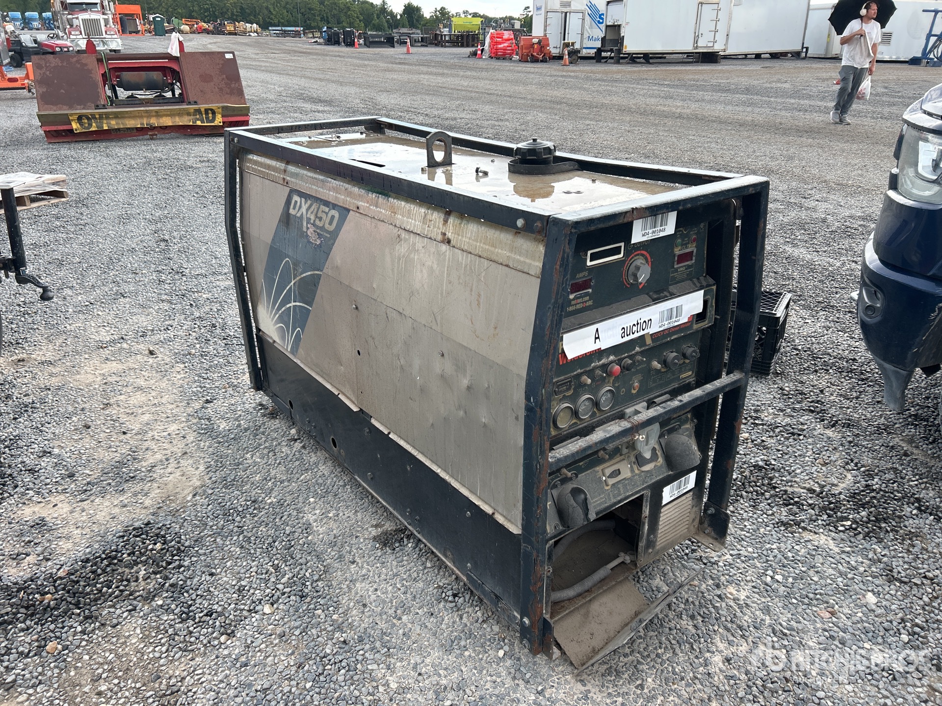 General Appearance with Picture, Right Front Corner