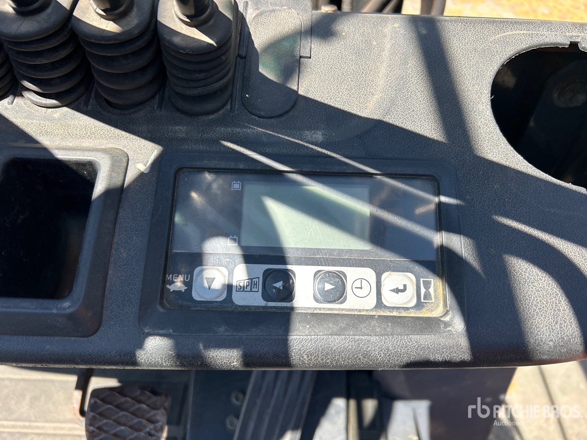 General Appearance with Hour Meter / Odometer