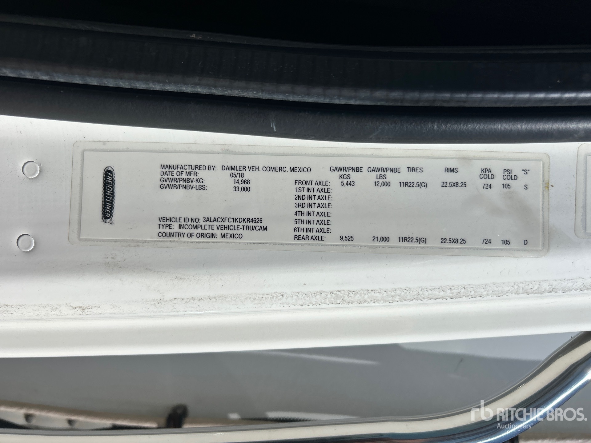 General Appearance with Serial Number / VIN