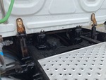 4 Underbody - Truck with 