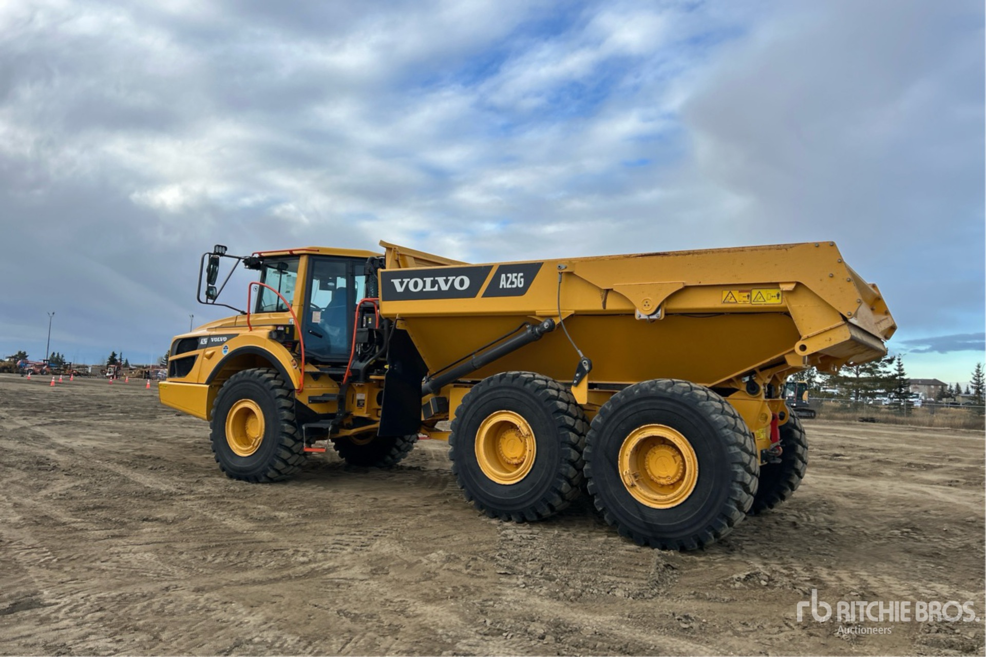 General Appearance with Image, coin arrière gauche