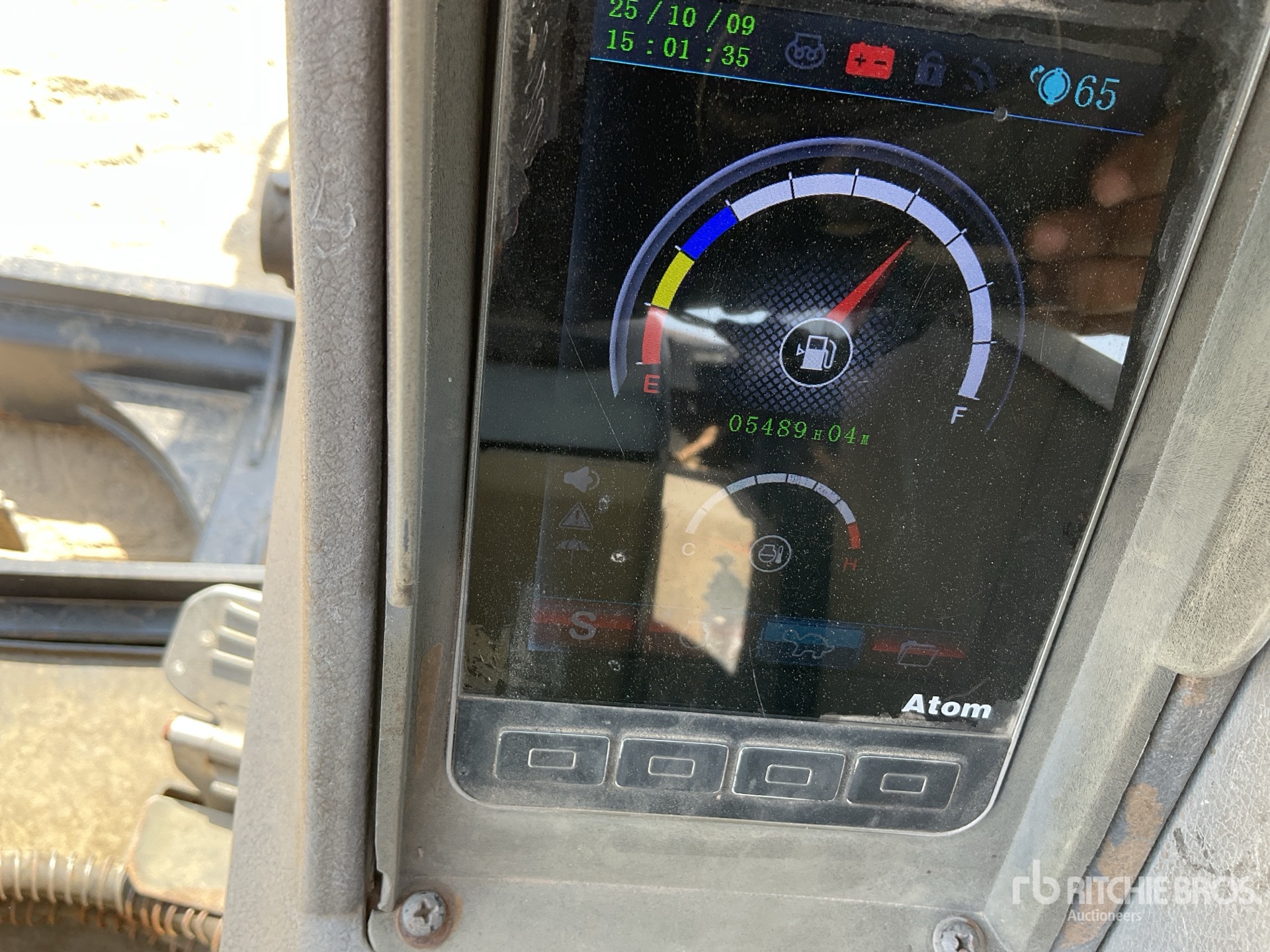 General Appearance with Hour Meter / Odometer