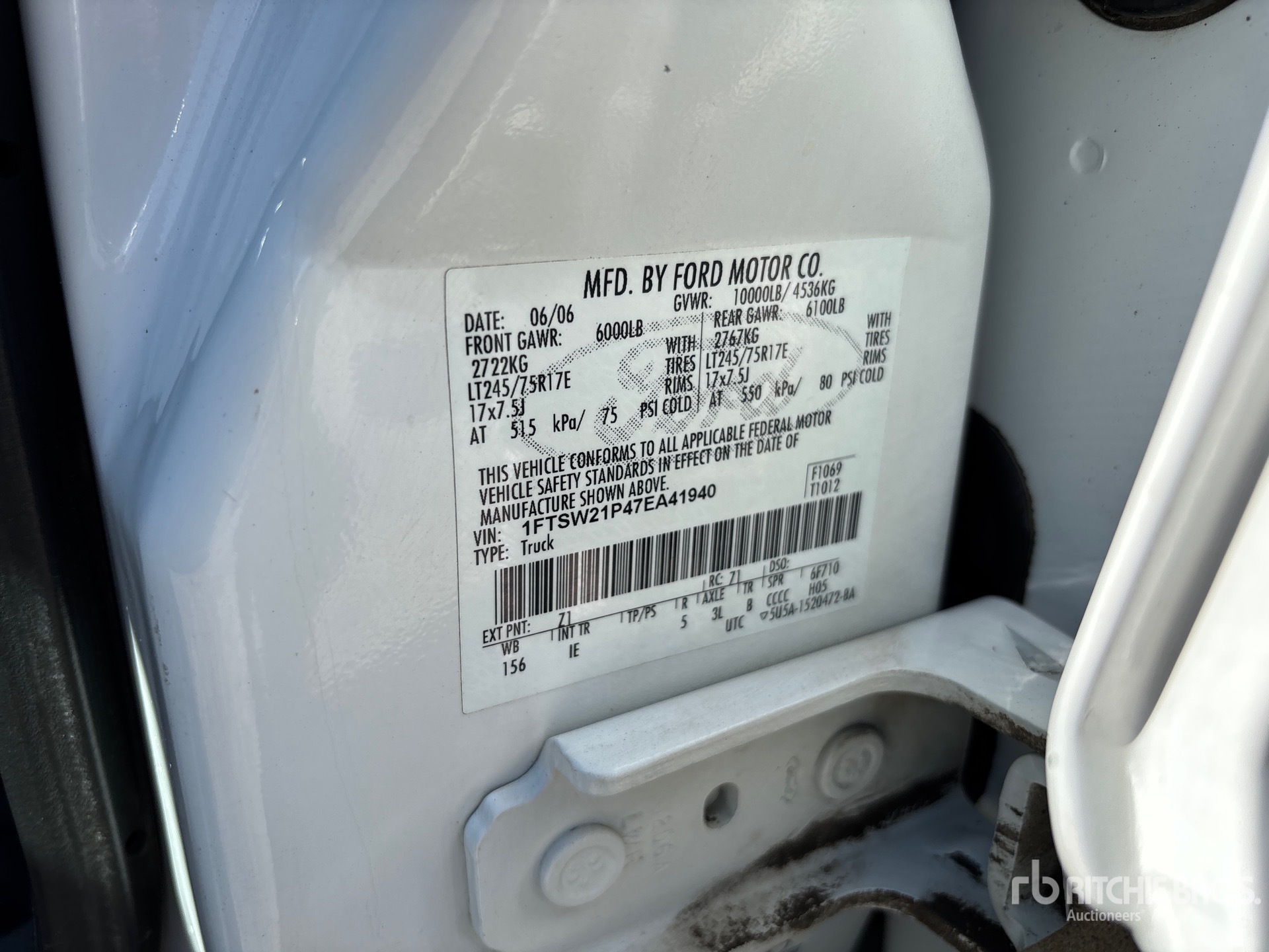 General Appearance with Serial Number / VIN