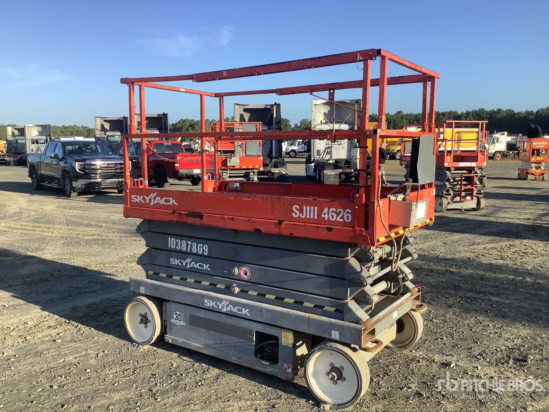 ELEVADOR TIJERA 2015 SKYJACK SJIII4626