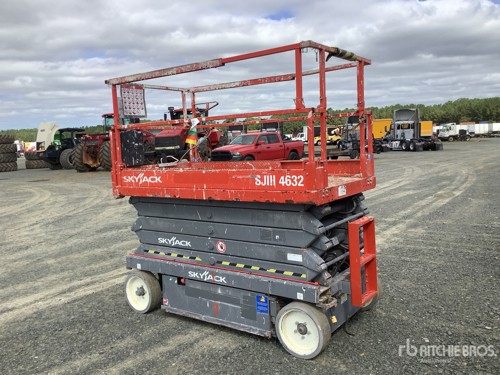 ELEVADOR TIJERA 2015 SKYJACK SJIII4632