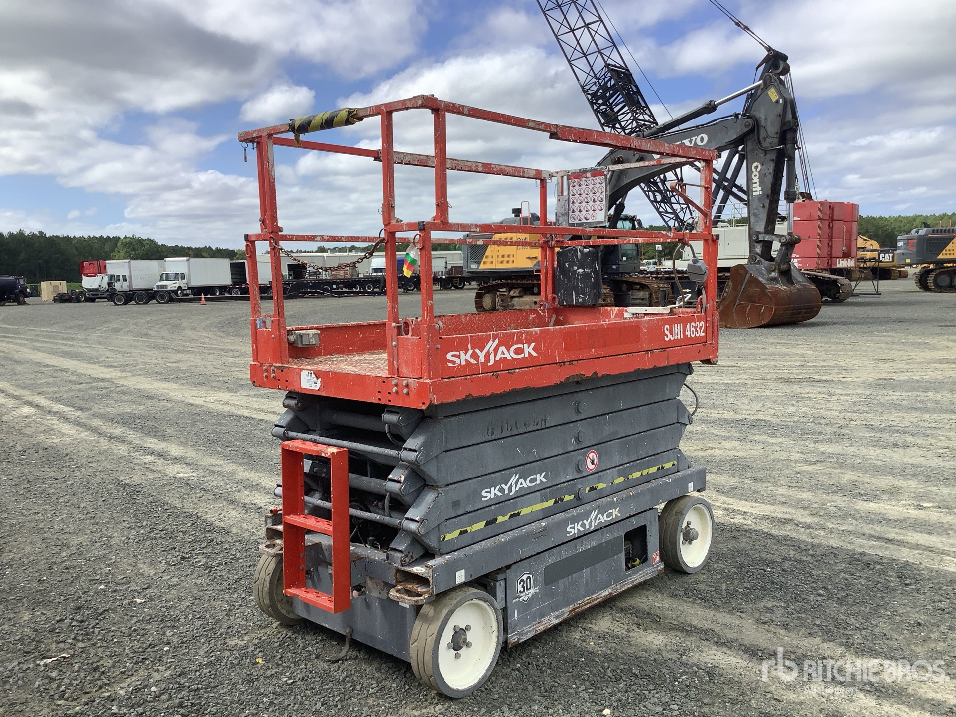 ELEVADOR TIJERA 2015 SKYJACK SJIII4632