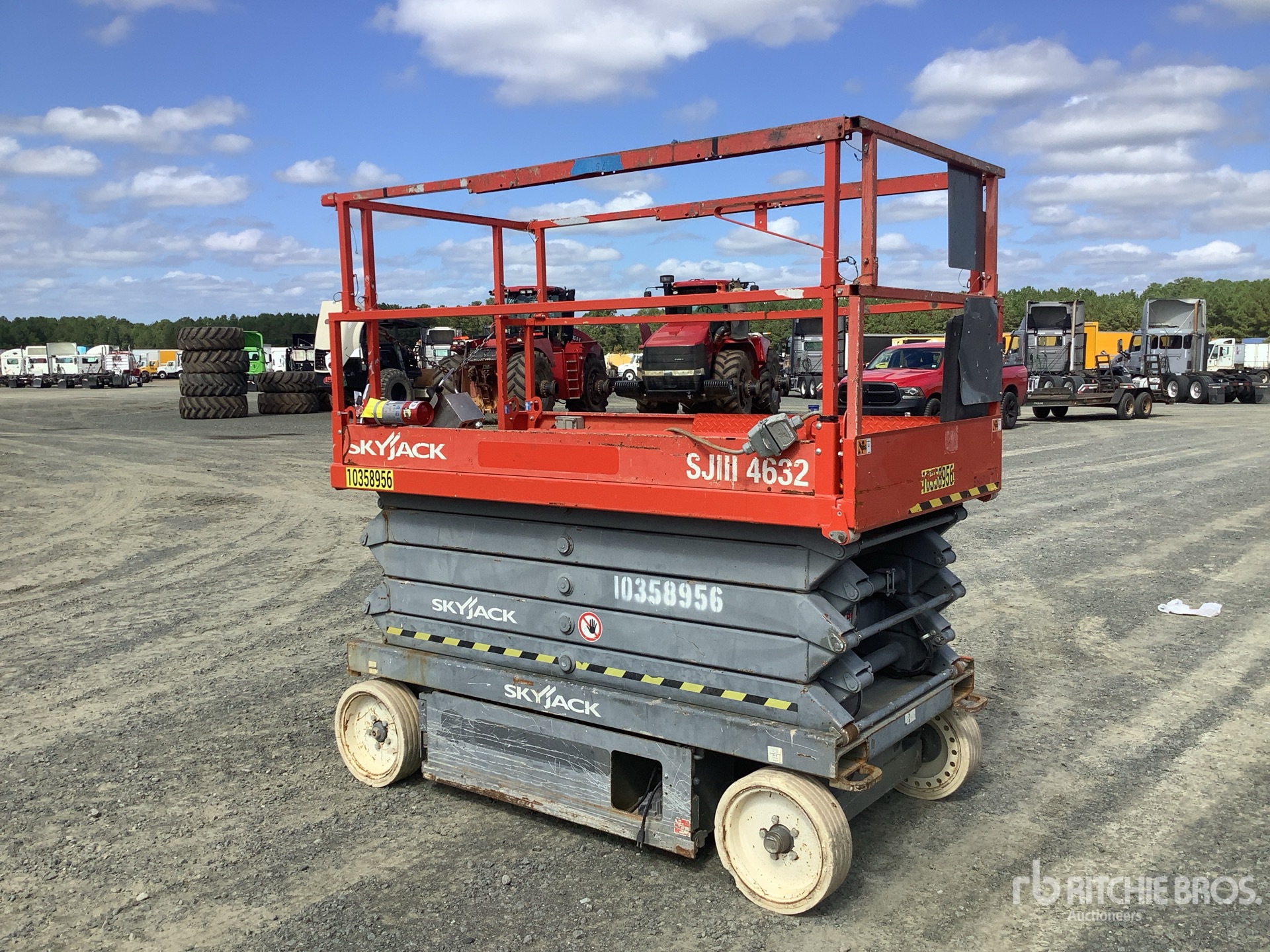 ELEVADOR TIJERA 2015 SKYJACK SJIII4632