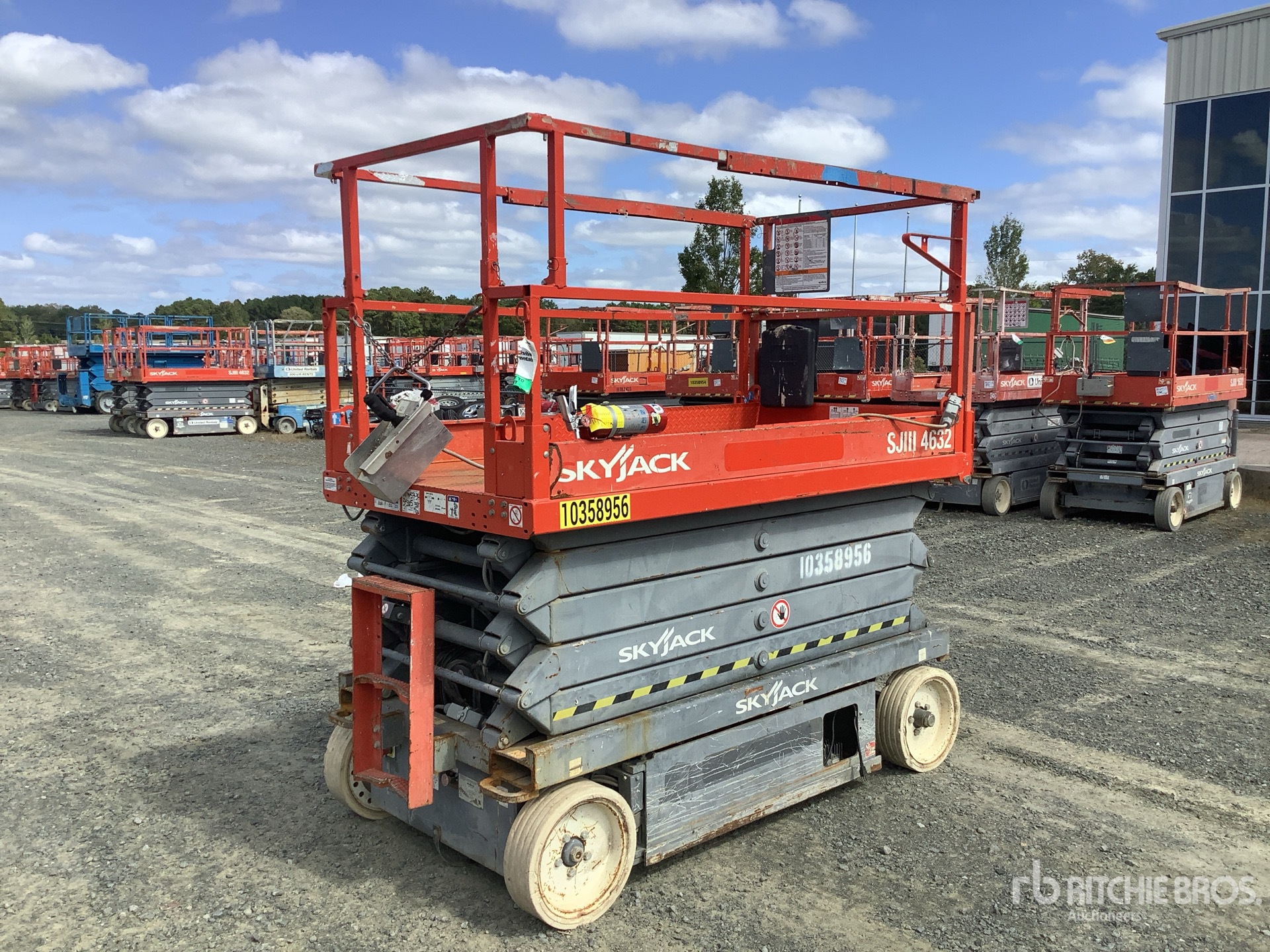 ELEVADOR TIJERA 2015 SKYJACK SJIII4632