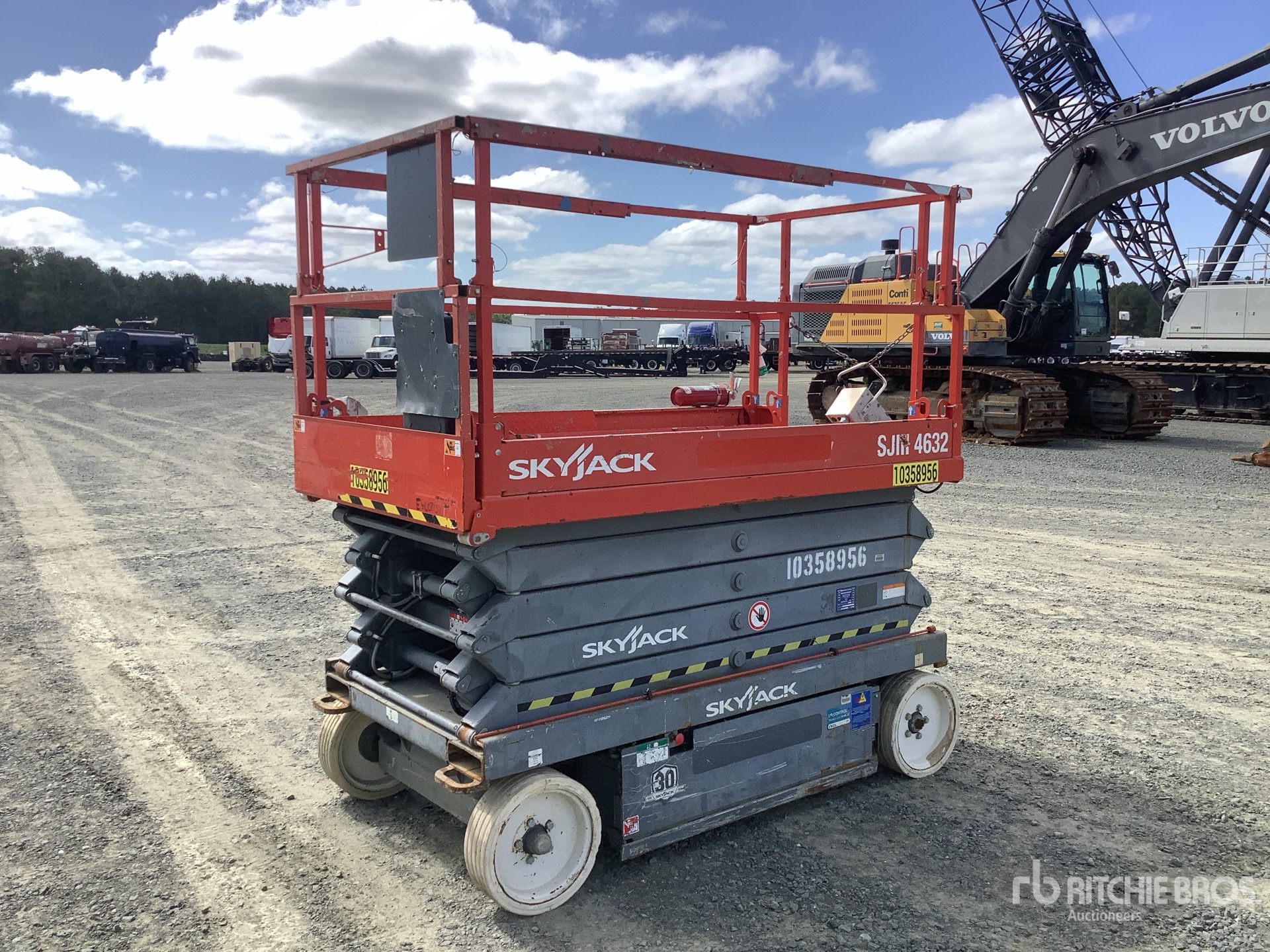 ELEVADOR TIJERA 2015 SKYJACK SJIII4632