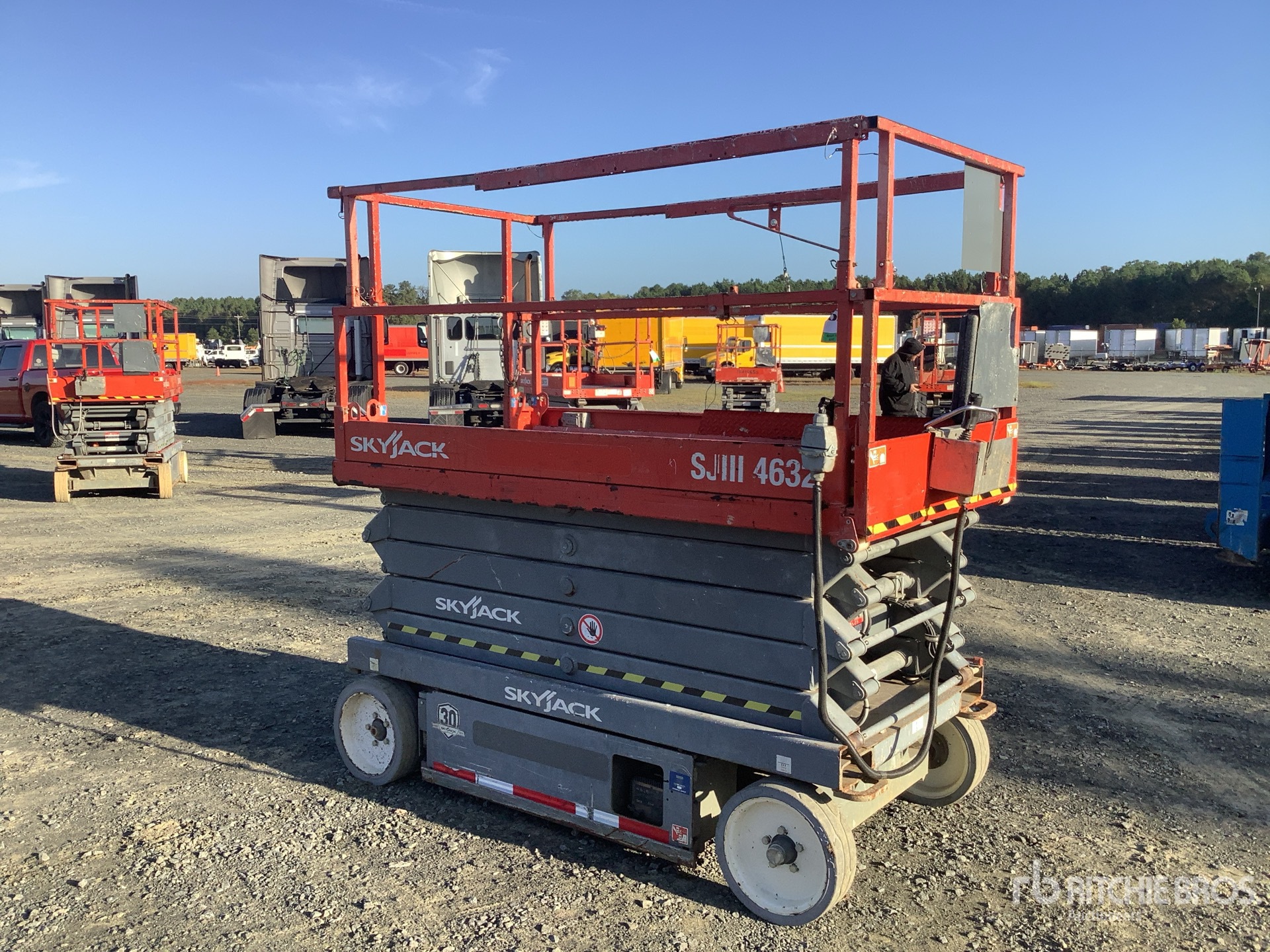 ELEVADOR TIJERA 2015 SKYJACK SJIII4632