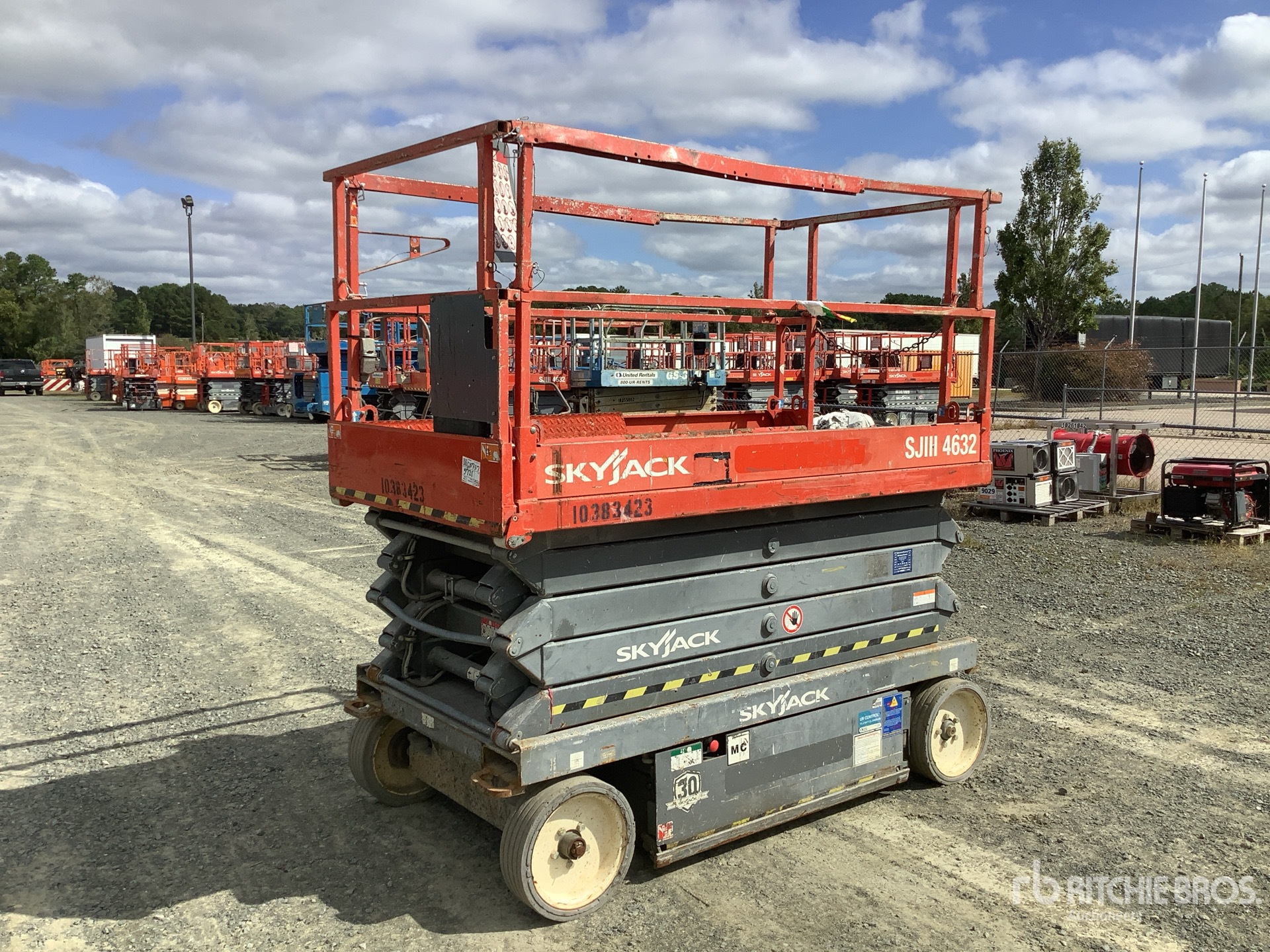 ELEVADOR TIJERA 2015 SKYJACK SJIII4632