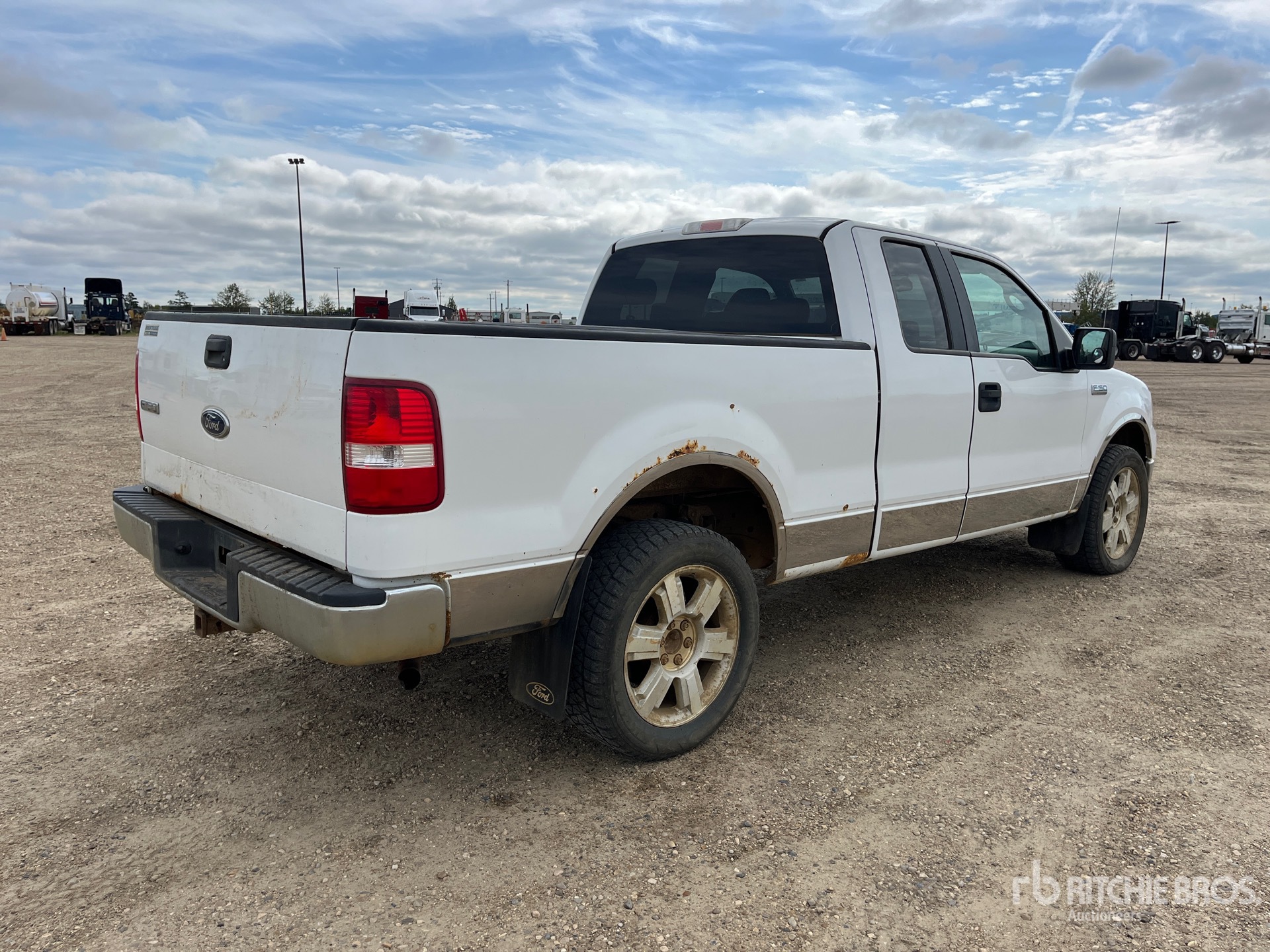 General Appearance with Picture, Right Rear Corner