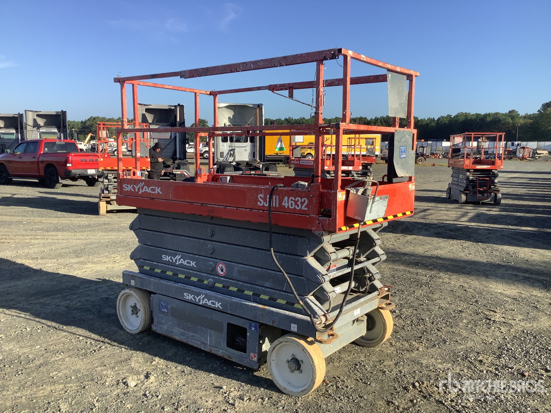 ELEVADOR TIJERA 2015 SKYJACK SJIII4632