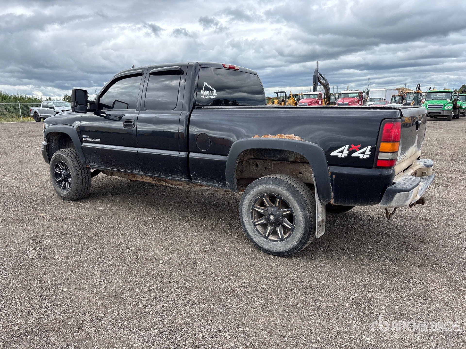 General Appearance with Picture, Left Rear Corner