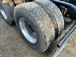 4 Underbody - Truck with 