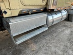 4 Underbody - Truck with 